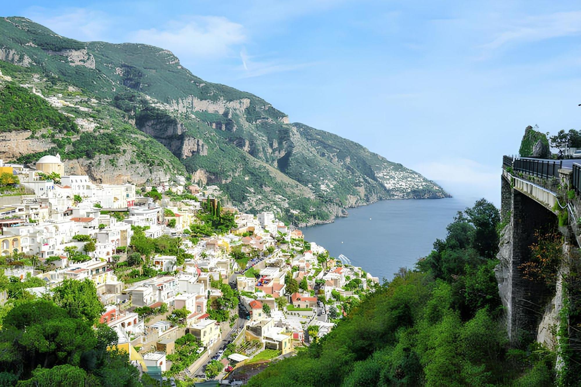 Charming With Sea View In - 35 Sqm + Terrace *